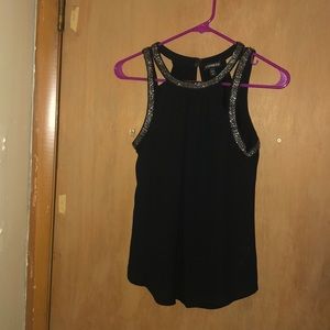 Black express stunning top